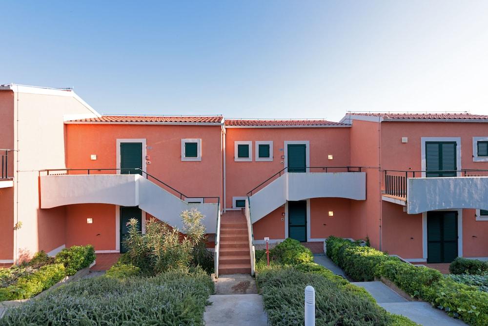 ורסאר Maistra Select Koversada Naturist Apartments מראה חיצוני תמונה