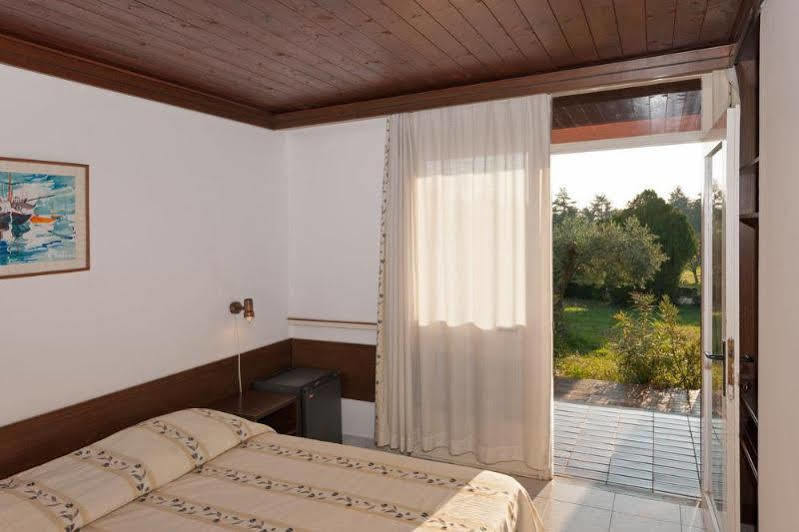 ורסאר Maistra Select Koversada Naturist Apartments מראה חיצוני תמונה